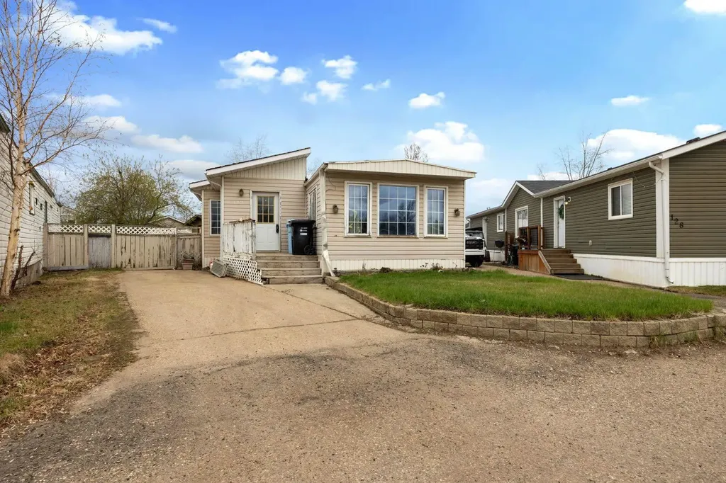132 Grenada Place Fort Mcmurray AB t9h 2n2