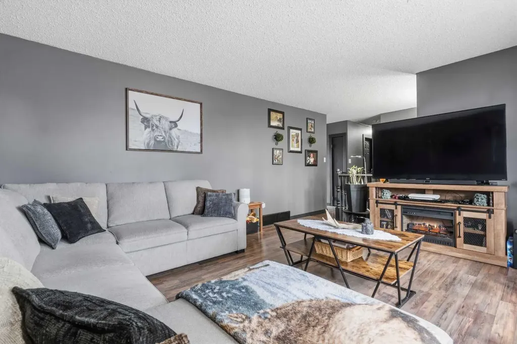 21 Pan Am Street Swan Hills AB T0G 2C0