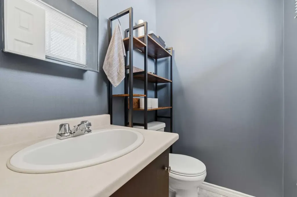 21 Pan Am Street Swan Hills AB T0G 2C0