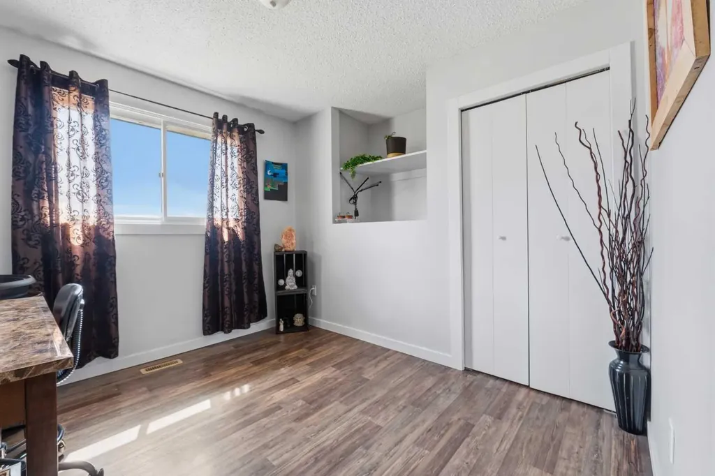 21 Pan Am Street Swan Hills AB T0G 2C0
