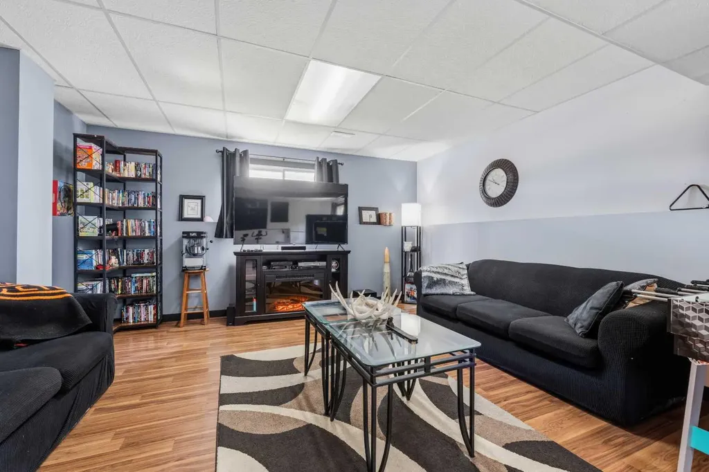 21 Pan Am Street Swan Hills AB T0G 2C0