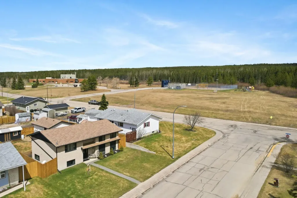 21 Pan Am Street Swan Hills AB T0G 2C0