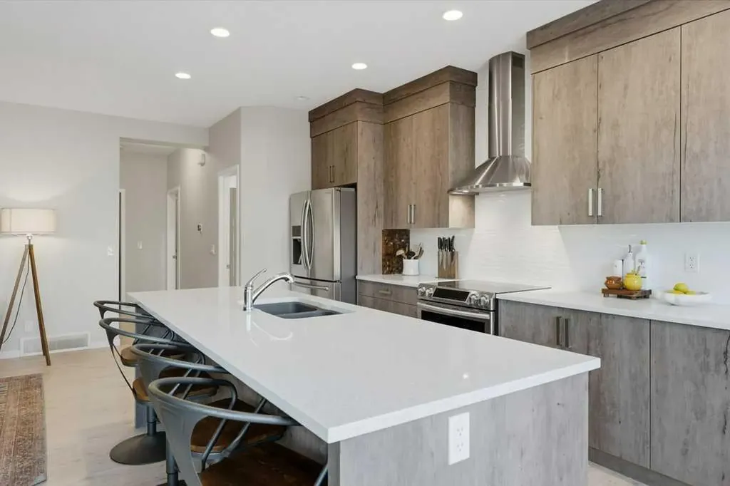 34 Walgrove Link SE Calgary AB T2X 2H6