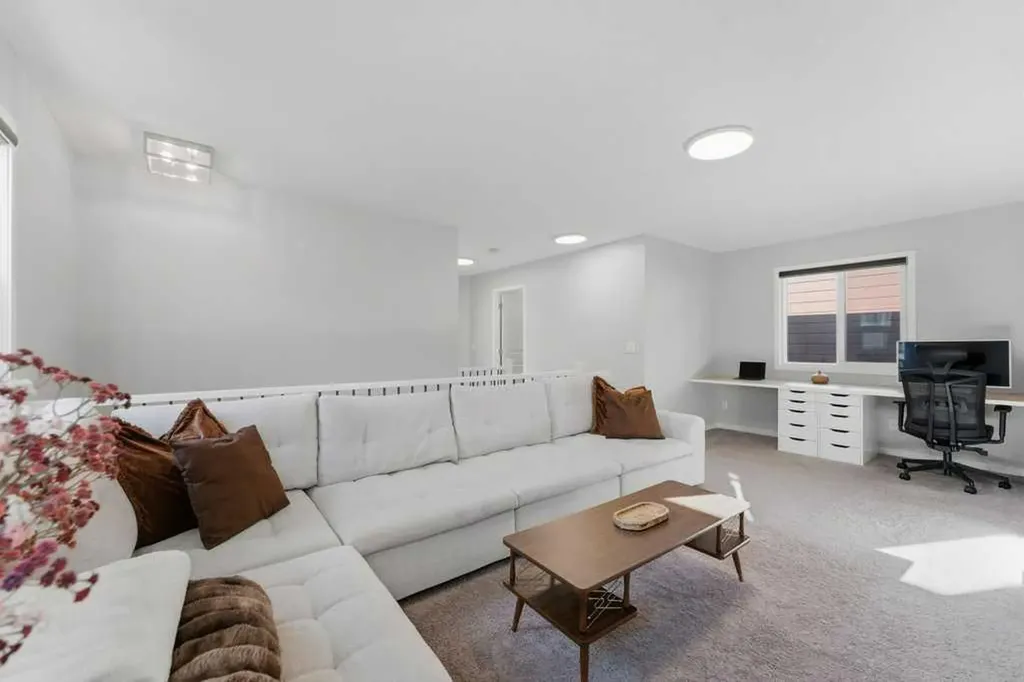 34 Walgrove Link SE Calgary AB T2X 2H6