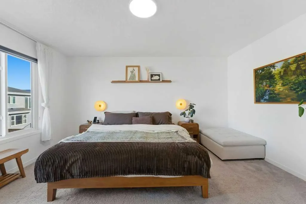 34 Walgrove Link SE Calgary AB T2X 2H6