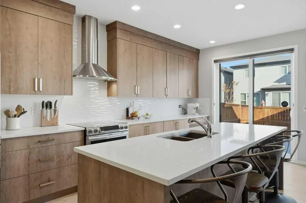34 Walgrove Link SE Calgary AB T2X 2H6