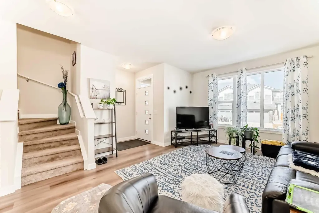 167 South Shore Court Chestermere AB T1X 1S2