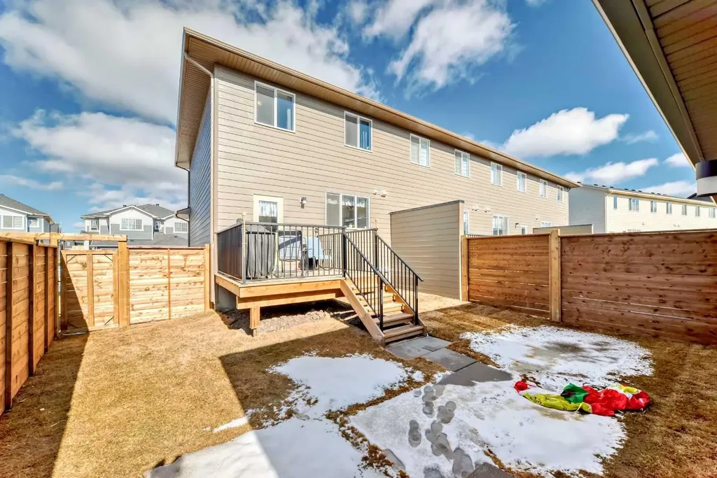167 South Shore Court Chestermere AB T1X 1S2
