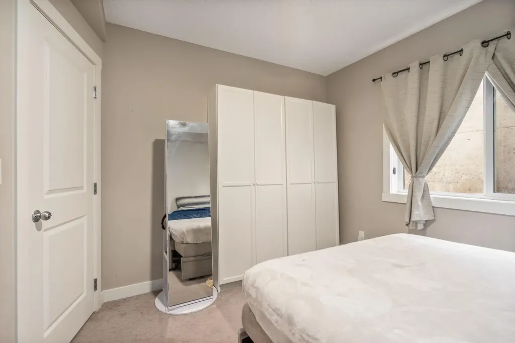 10 Kincora Glen Park NW Calgary AB T3R1R9