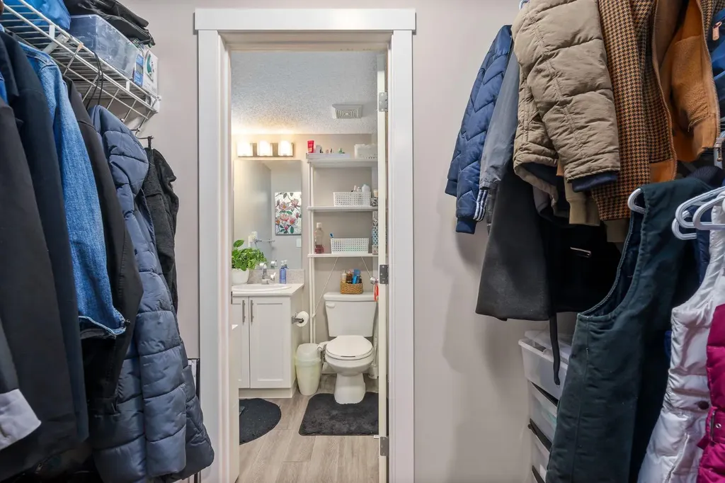 10 Kincora Glen Park NW Calgary AB T3R1R9