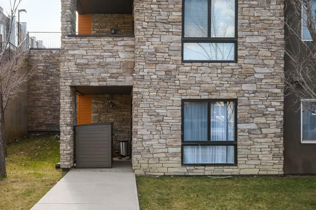 10 Kincora Glen Park NW Calgary AB T3R1R9