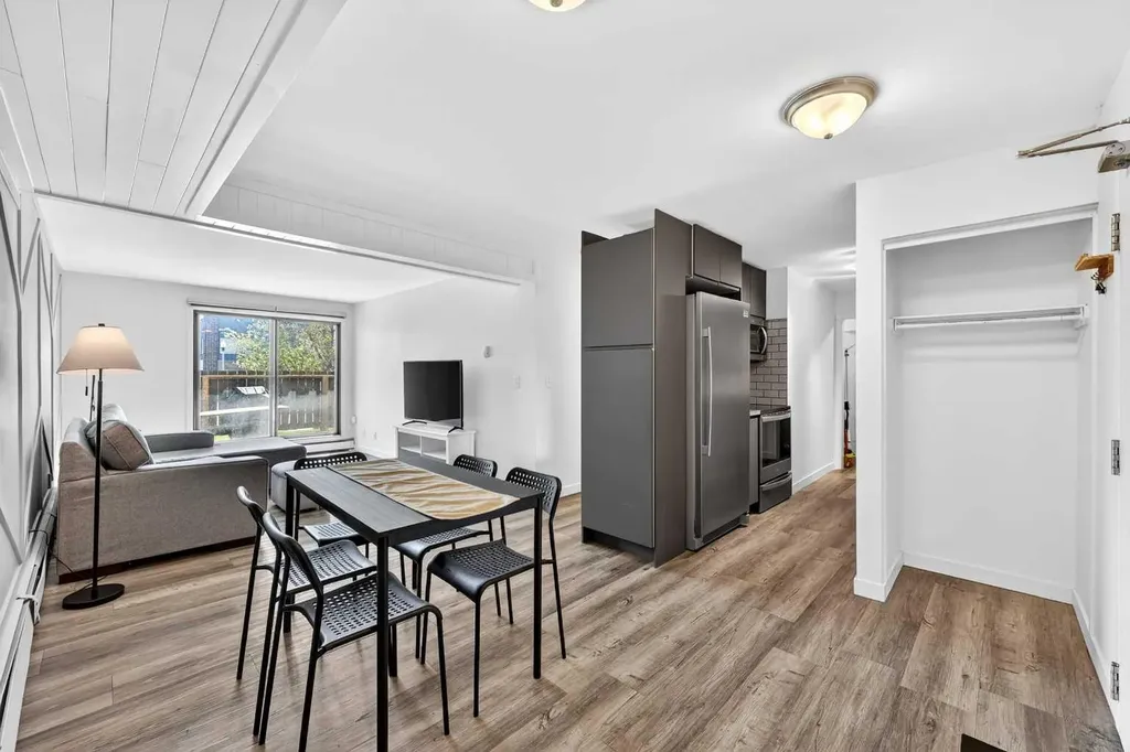 3911 1 Street NE Calgary AB T2E 3E2