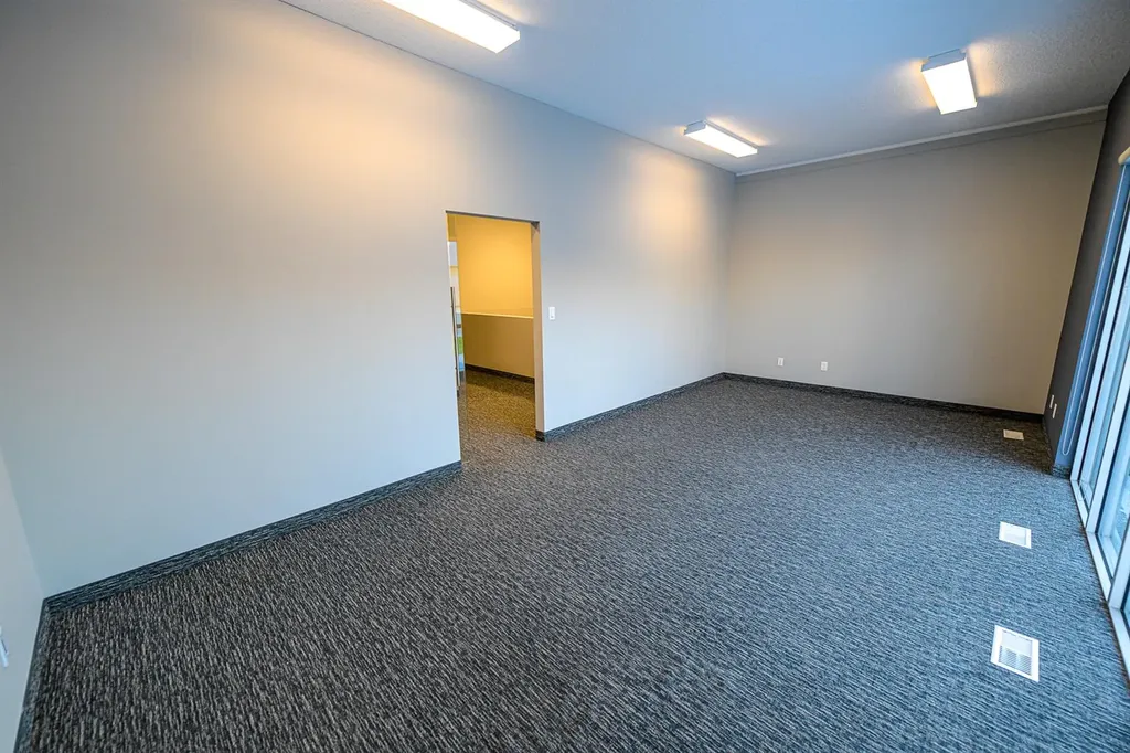 10920 84 Avenue Grande Prairie AB T8V 6H2