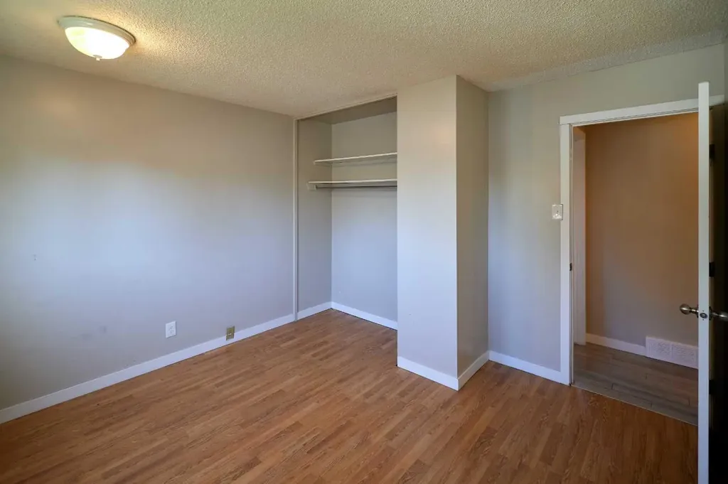 2501 13 Avenue N Lethbridge AB T1H 4A4