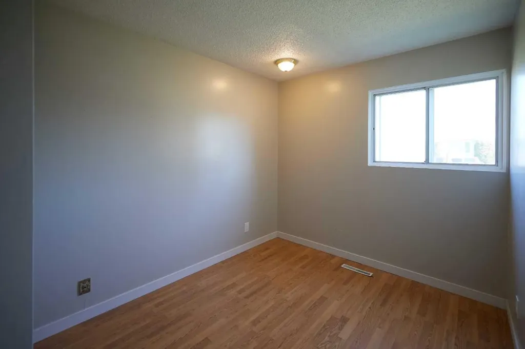 2501 13 Avenue N Lethbridge AB T1H 4A4