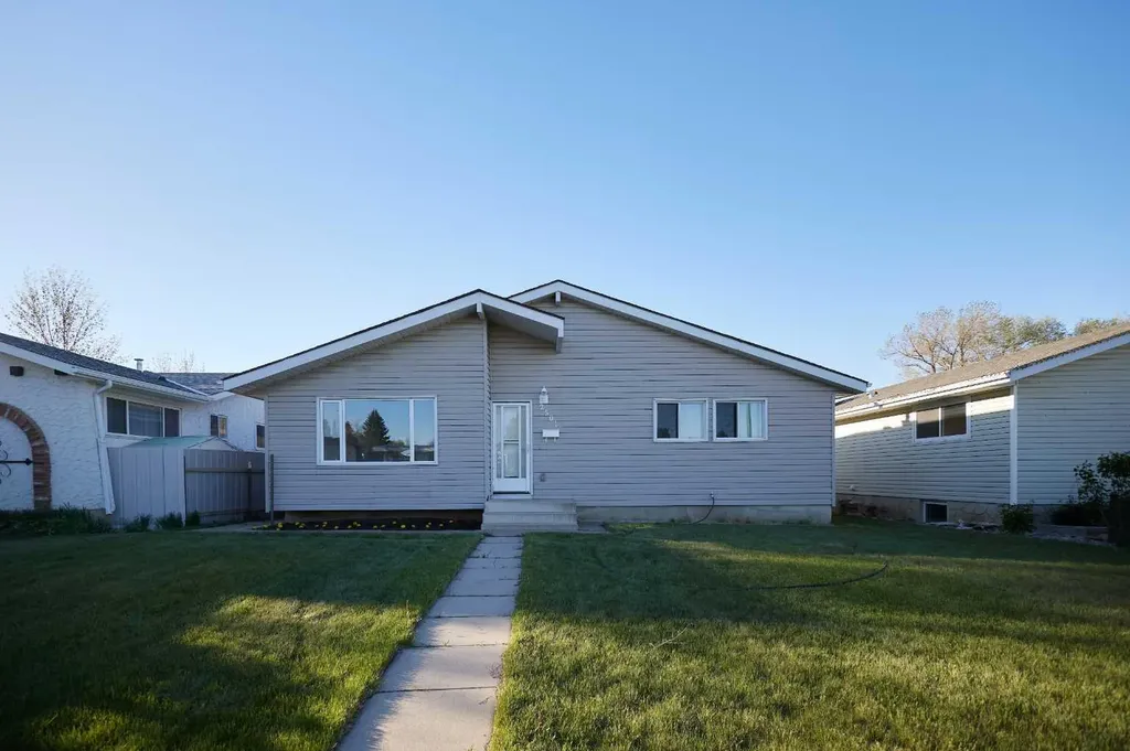 2501 13 Avenue N Lethbridge AB T1H 4A4