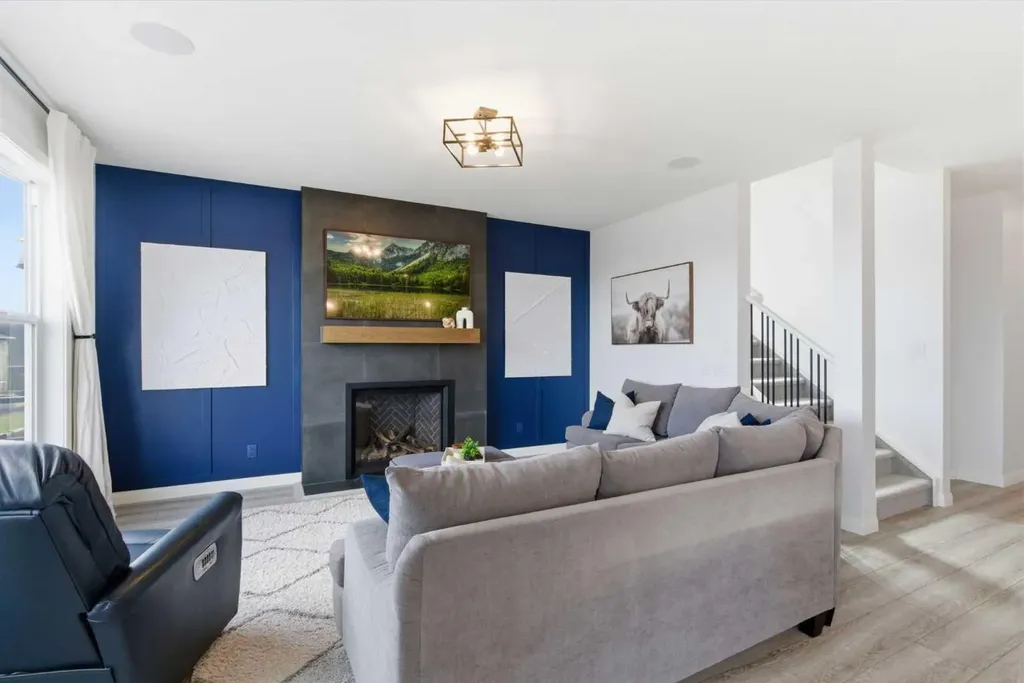 303 Rivercrest Boulevard Cochrane AB T4C2V1
