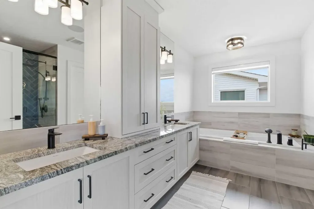 303 Rivercrest Boulevard Cochrane AB T4C2V1