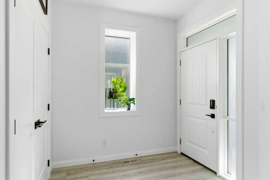 303 Rivercrest Boulevard Cochrane AB T4C2V1