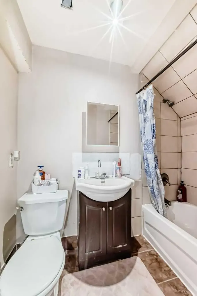 32 Saddlebrook Place NE Calgary AB T3J5M3