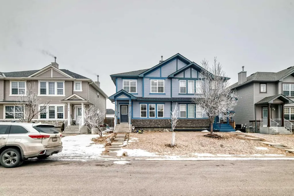 32 Saddlebrook Place NE Calgary AB T3J5M3