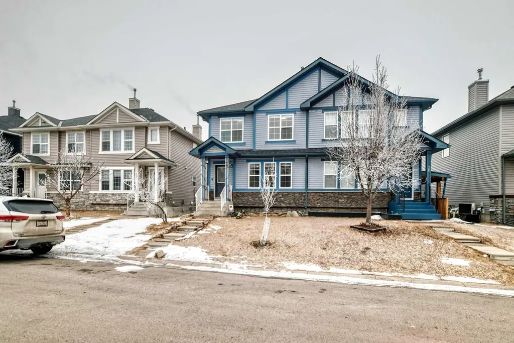 32 Saddlebrook Place NE Calgary AB T3J5M3