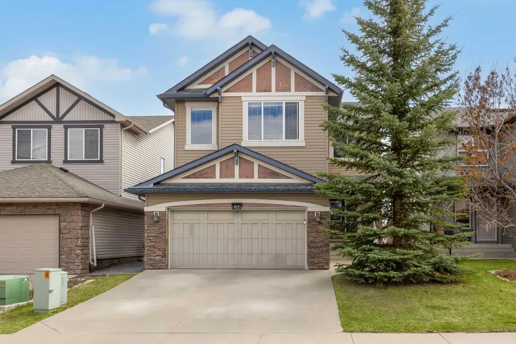 92 Everoak Close SW Calgary AB T2Y0C3