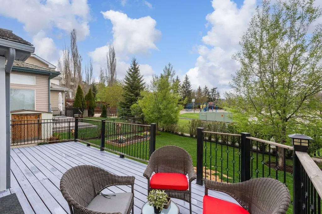 2 Springbank Crescent SW Calgary AB T3H 3S8