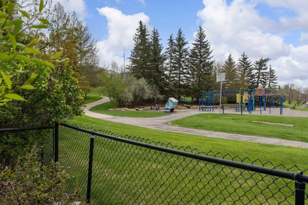 2 Springbank Crescent SW Calgary AB T3H 3S8