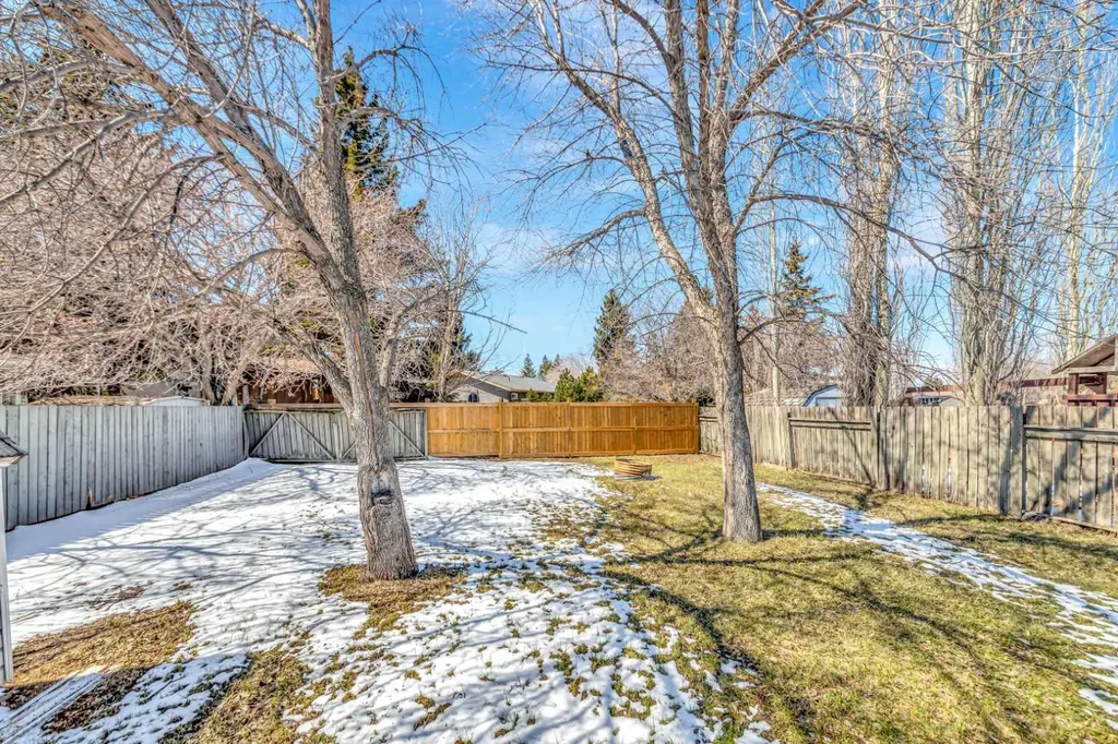3510 57 Avenue Lloydminster AB T9V 1S7