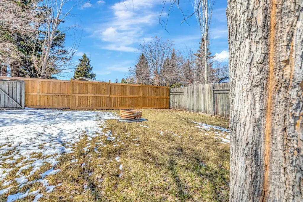 3510 57 Avenue Lloydminster AB T9V 1S7