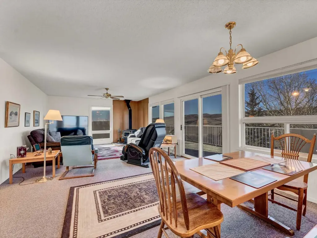 3405 Township Road 74 Rural Cypress County AB T0K 1L0