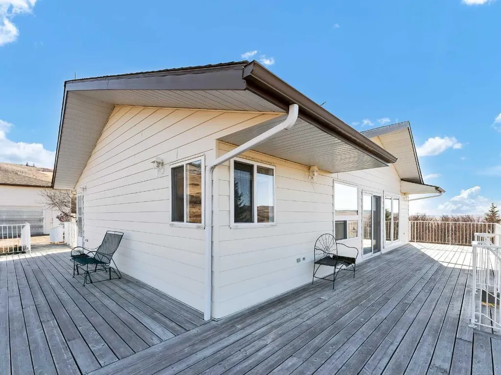 3405 Township Road 74 Rural Cypress County AB T0K 1L0