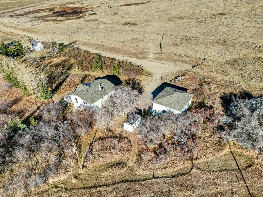 3405 Township Road 74 Rural Cypress County AB T0K 1L0