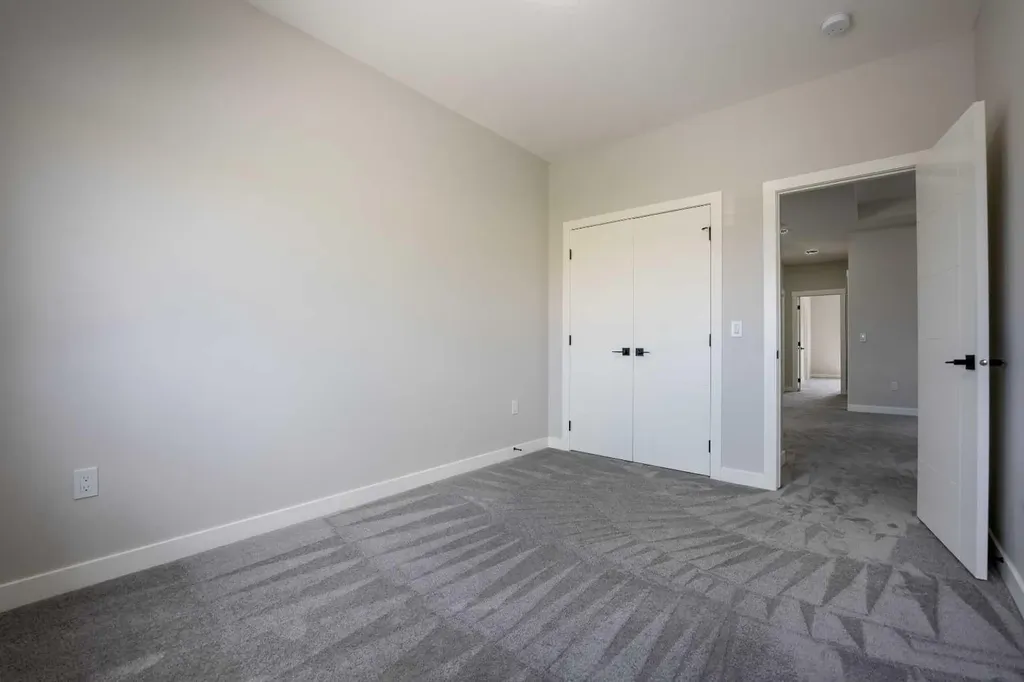 66 Baysprings Gardens SW Airdrie AB T4B 5C6
