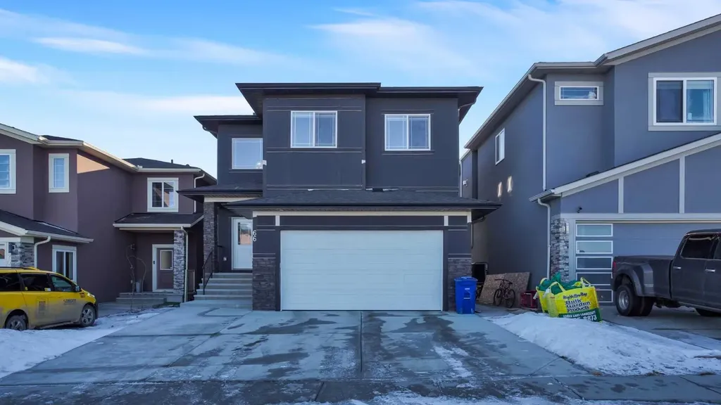 66 Baysprings Gardens SW Airdrie AB T4B 5C6