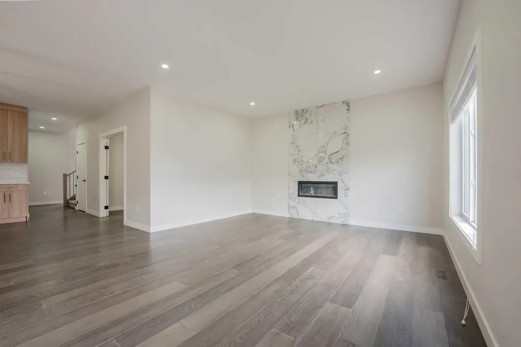 66 Baysprings Gardens SW Airdrie AB T4B 5C6