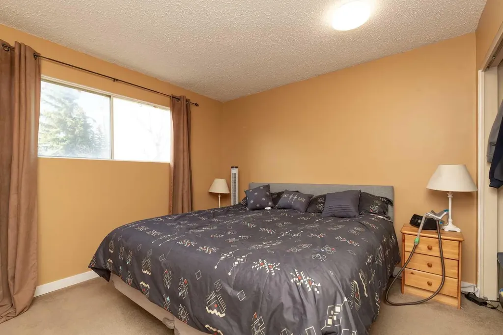 78 Pensacola Court W Lethbridge AB T1K 4R6