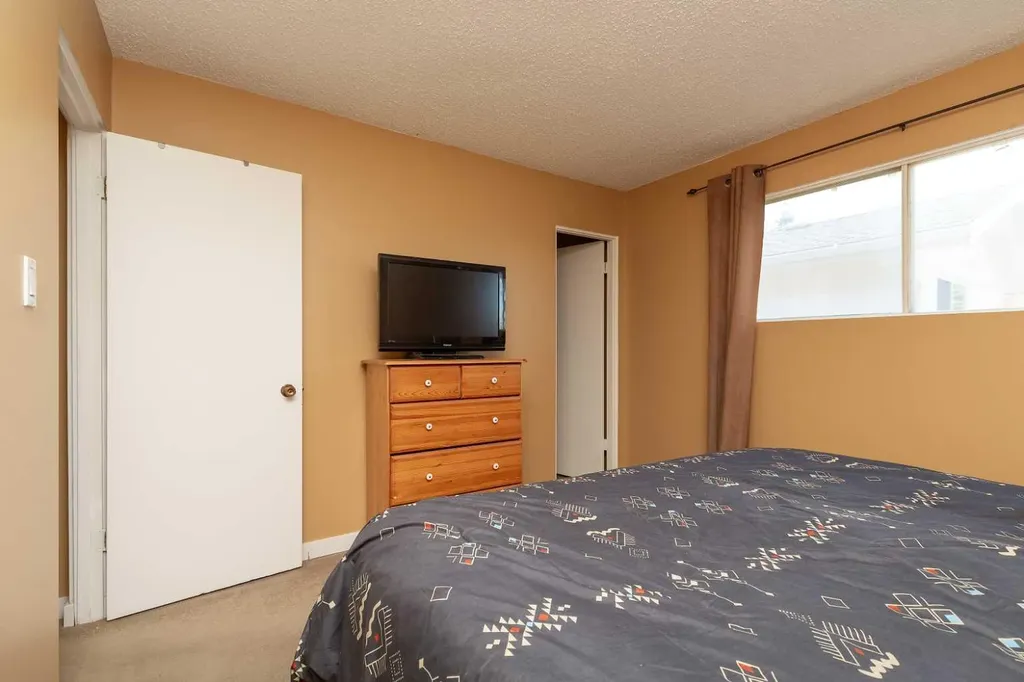 78 Pensacola Court W Lethbridge AB T1K 4R6