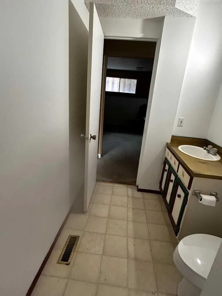 78 Pensacola Court W Lethbridge AB T1K 4R6