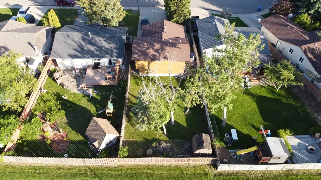 78 Pensacola Court W Lethbridge AB T1K 4R6