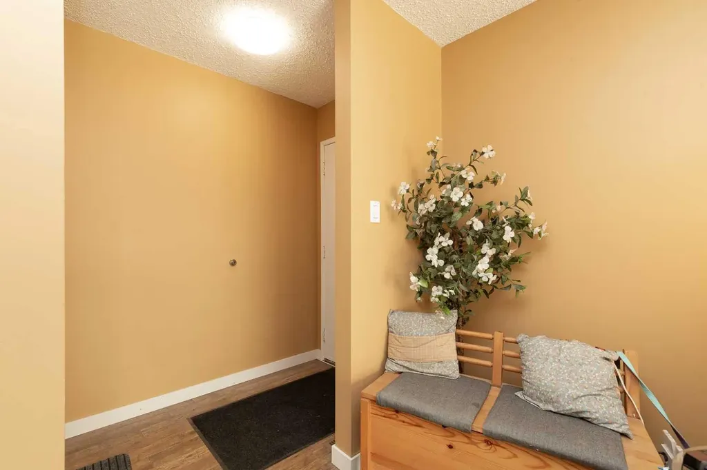 78 Pensacola Court W Lethbridge AB T1K 4R6