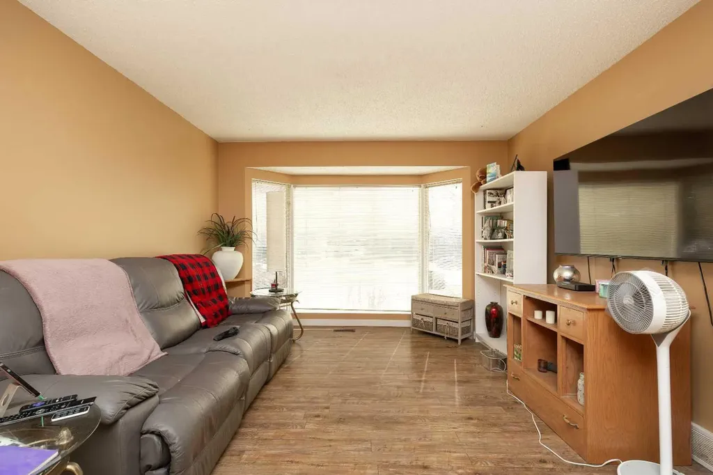 78 Pensacola Court W Lethbridge AB T1K 4R6