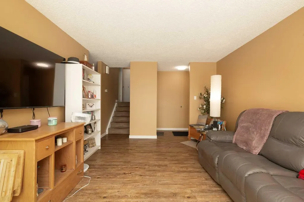 78 Pensacola Court W Lethbridge AB T1K 4R6