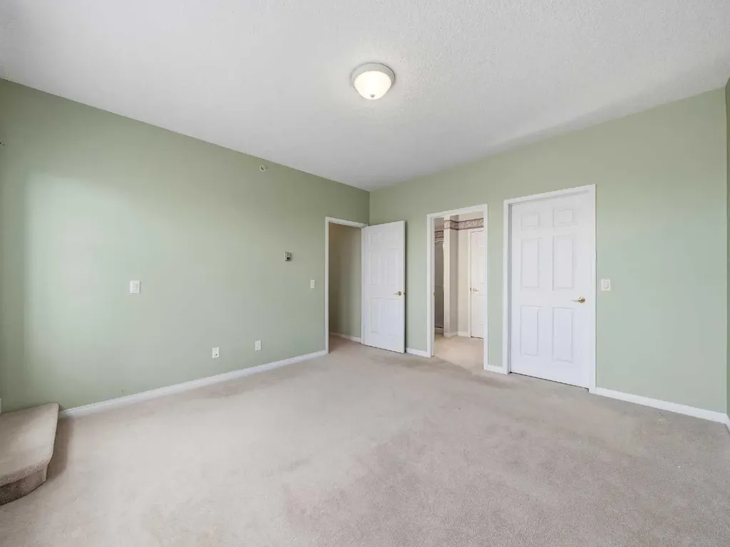 14645 6 Street SW Calgary AB T2Y 3S1