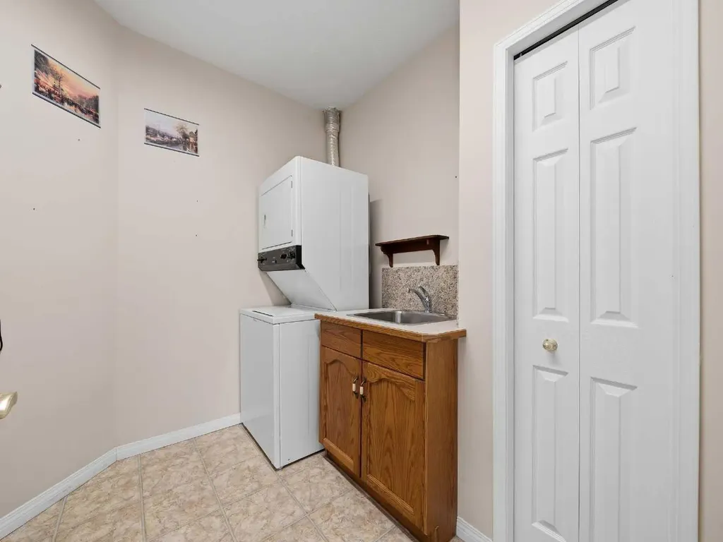 14645 6 Street SW Calgary AB T2Y 3S1