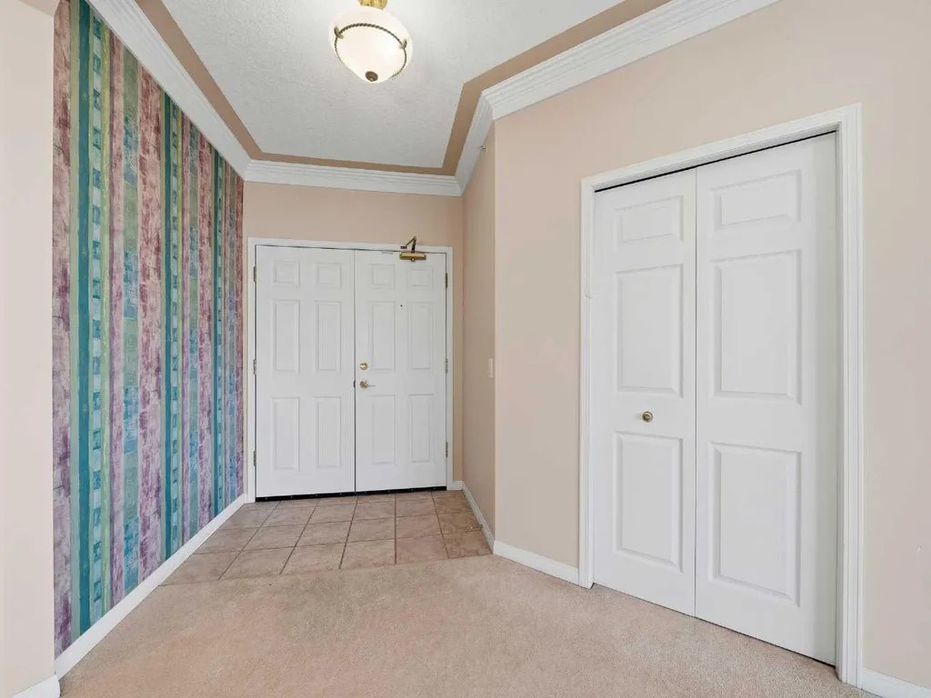 14645 6 Street SW Calgary AB T2Y 3S1