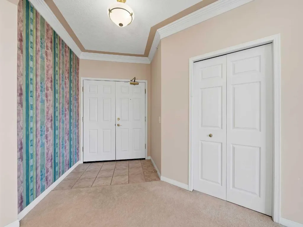 14645 6 Street SW Calgary AB T2Y 3S1