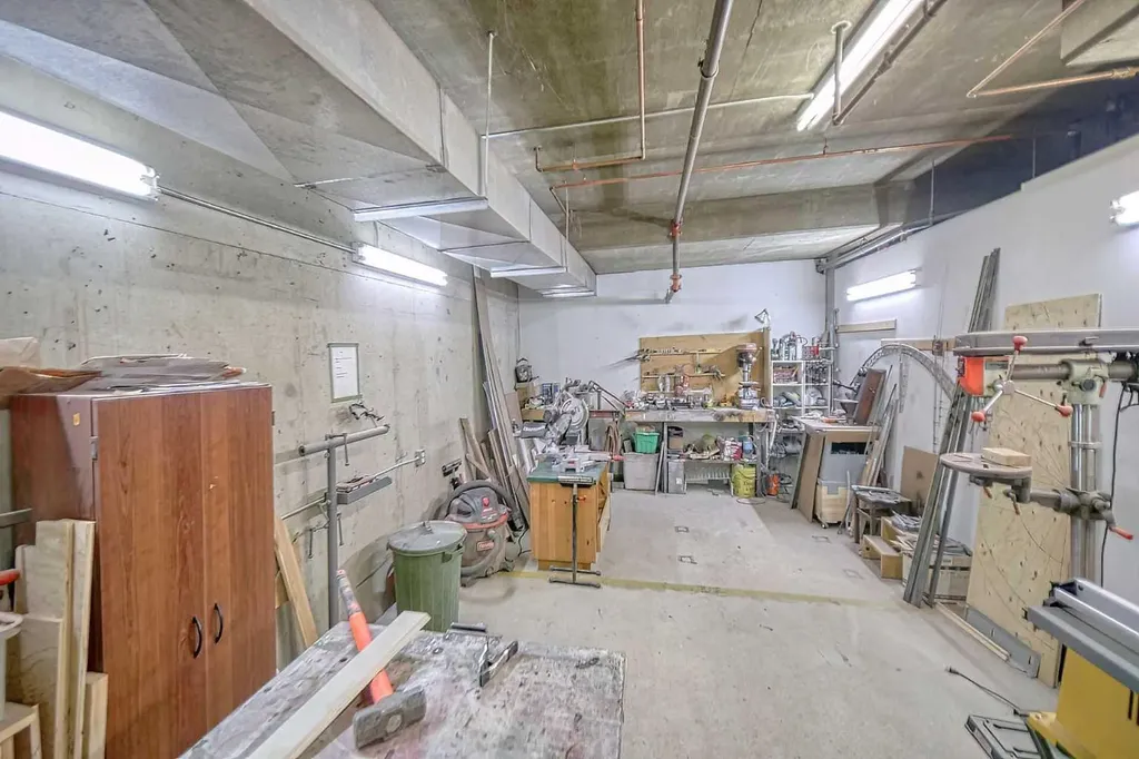14645 6 Street SW Calgary AB T2Y 3S1
