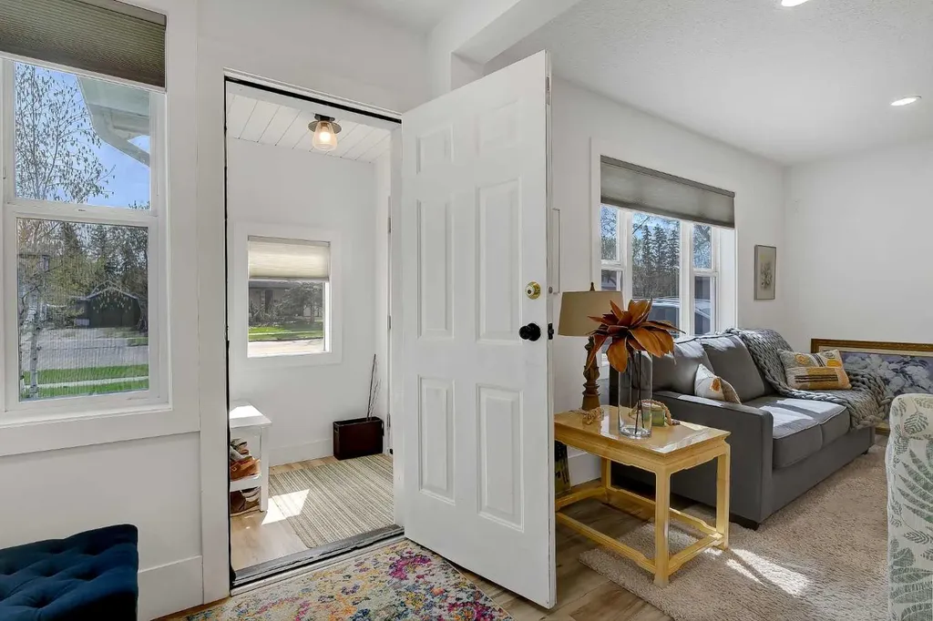 10120 96 Avenue Grande Prairie AB T8V 0M6